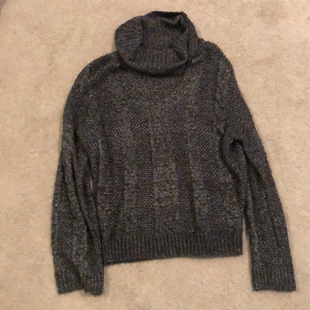 urban outfitters turtleneck top